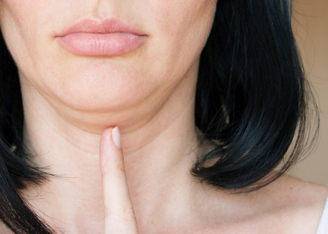 How to get rid of a double chin – check out our top tricks!