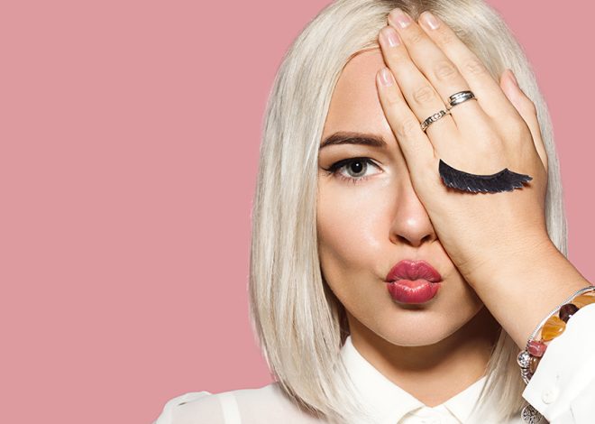 HOW TO GROW LONGER EYELASHES?