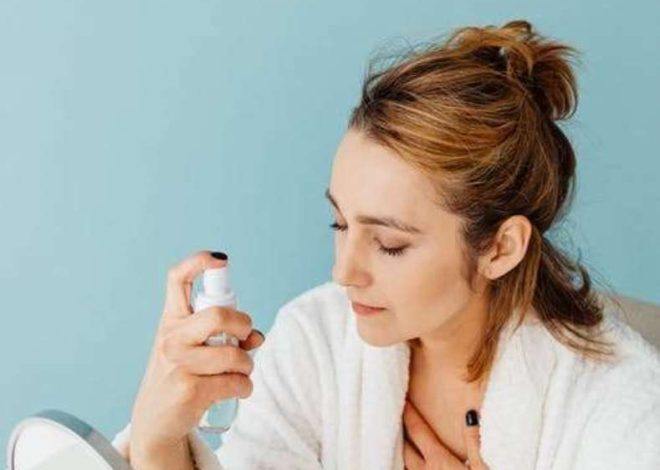 DIY Face Mist for Glowing Skin That Soothes Irritation