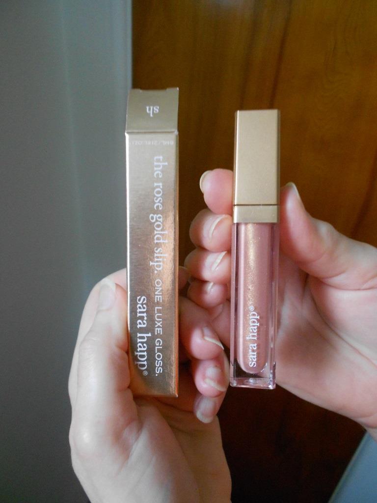 Sara Happ Review: Lip Scrub and Lip Slip Glosses