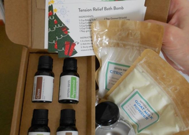 Simply Earth Essential Oils Recipe Box December 2018 + Bonus Box Review + Giveaway–Ends 12/14/2018