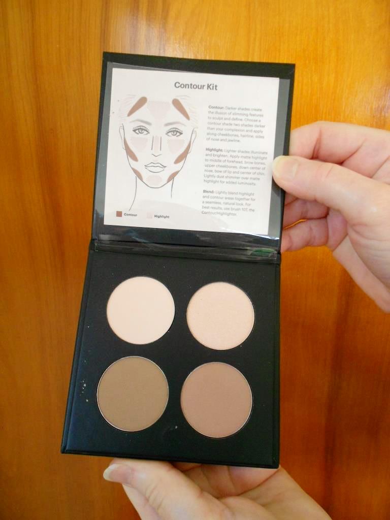 Glo Skin Beauty Contour Kit (Fair to Light) Review + Swatches
