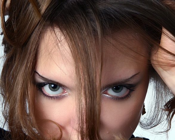 Best Way for How to Cover Gray on Dark Hair Without Permanent Color