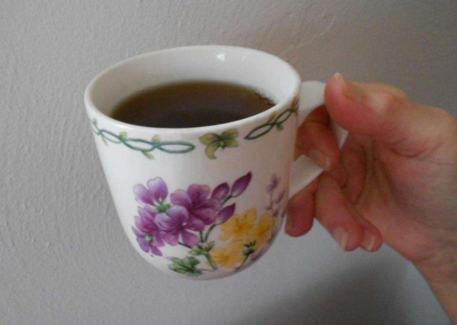 Black Tea Benefits for Skin: Can It Rival Green Tea?