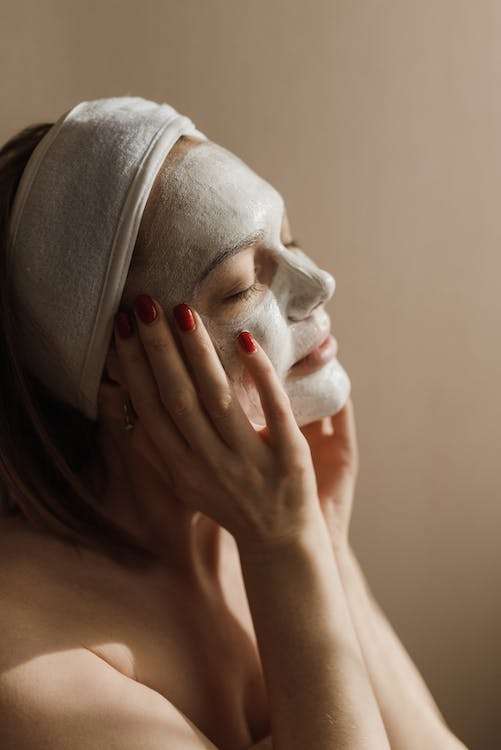 Mother’s Day Pampering You Will Love With 7 Easy DIY Beauty Tricks for Self-Care