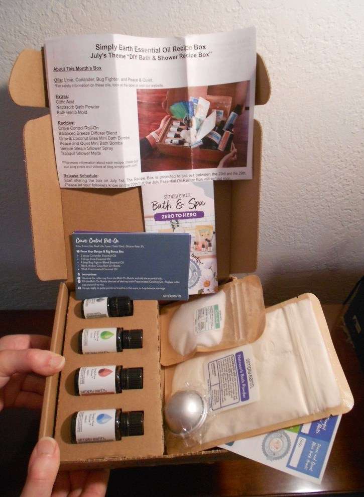Simply Earth July 2025 Review: DIY Bath & Shower Recipe Box