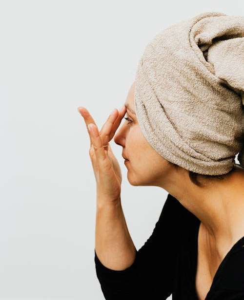 Dry Skin Savior: A Winter Skin Care Routine You Need Now