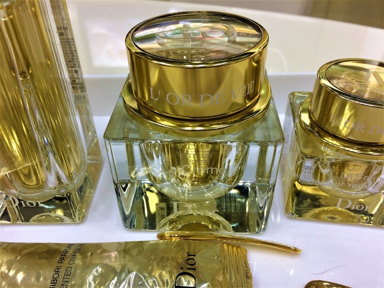 How to Judge Anti-Aging Products Are Working or Irritating Skin