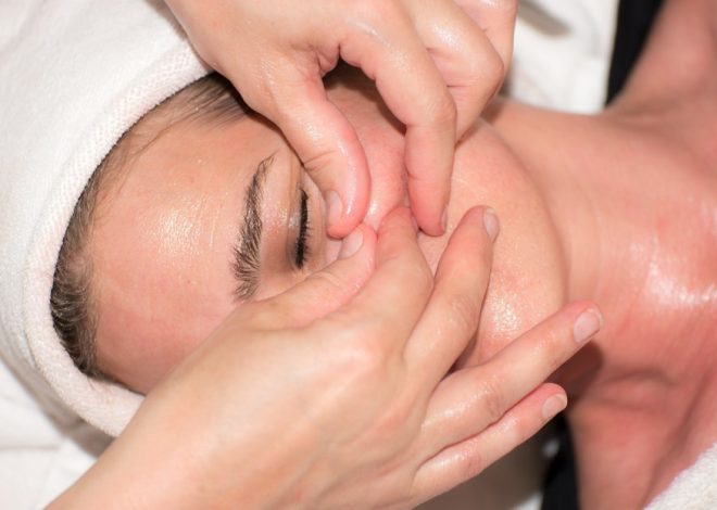 Adult Acne Causes and Help You Need for Gorgeous Skin Now