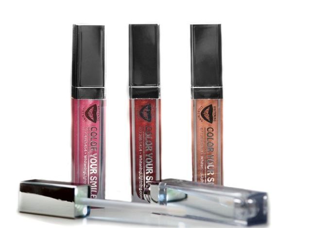 WIN!  Whitening Lightning’s Color Your Smile Lip Gloss Line Review and  ($99) Giveaway!–Ends February 16, 2013