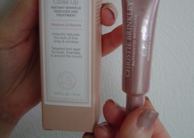 Review:  Christie Brinkley’s Close Up Instant Wrinkle Reducer and Treatment Does It Really Work Or Not?