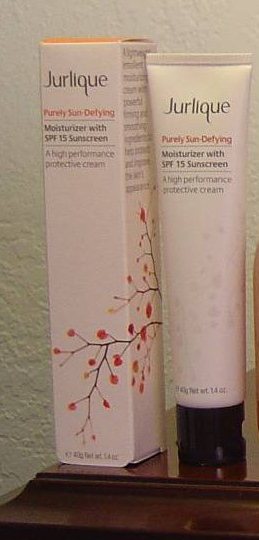 Jurlique’s Purely Sun Defying Moisturizer With SPF 15 Review
