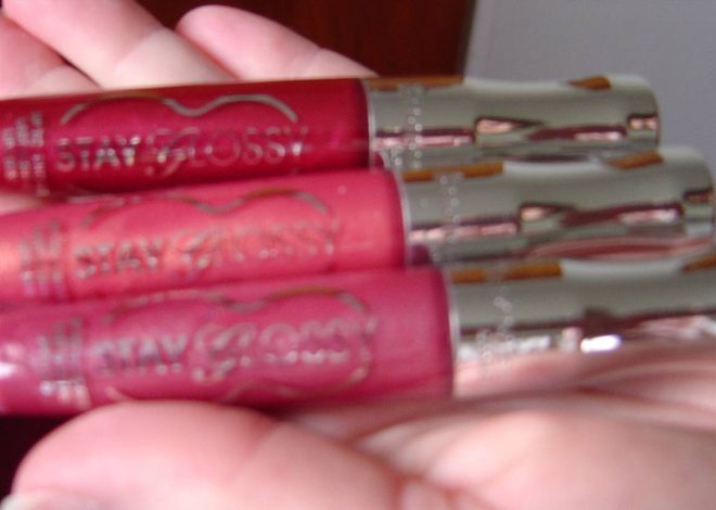 Rimmel London’s Stay Glossy Lip Glosses (#640 All Day Seduction, #340 Captivate Me, #540 Timeless Allure) Review–Photos–Swatches!