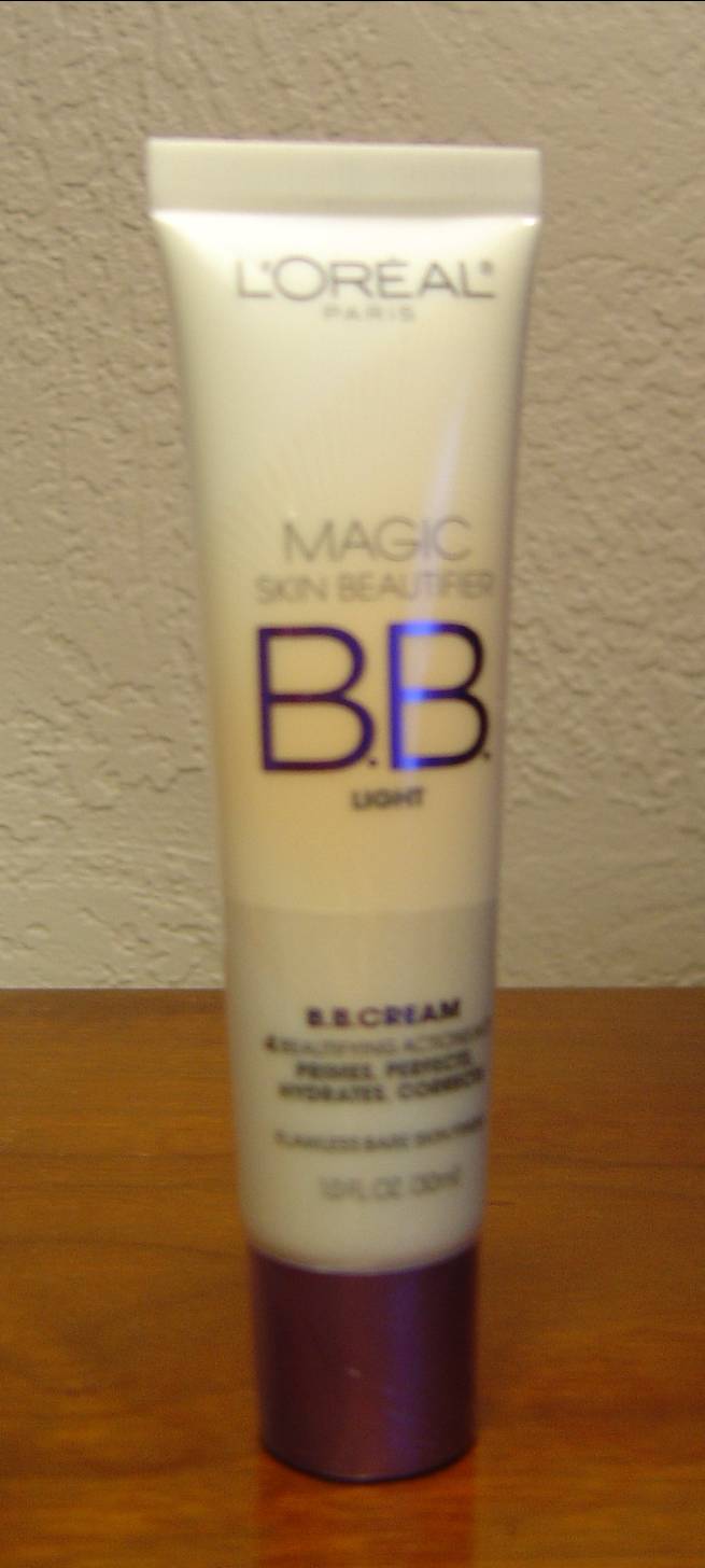 L’Oreal Paris Magic Skin Beautifier BB Cream Review (812 Light)