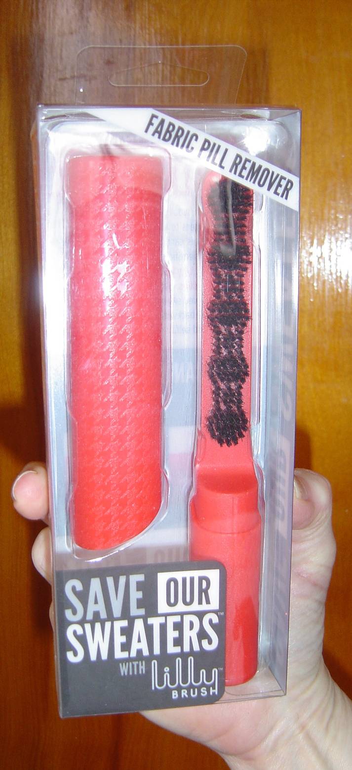 No More Ugly Sweaters!  Lilly Brush Fabric Pill Remover Review!