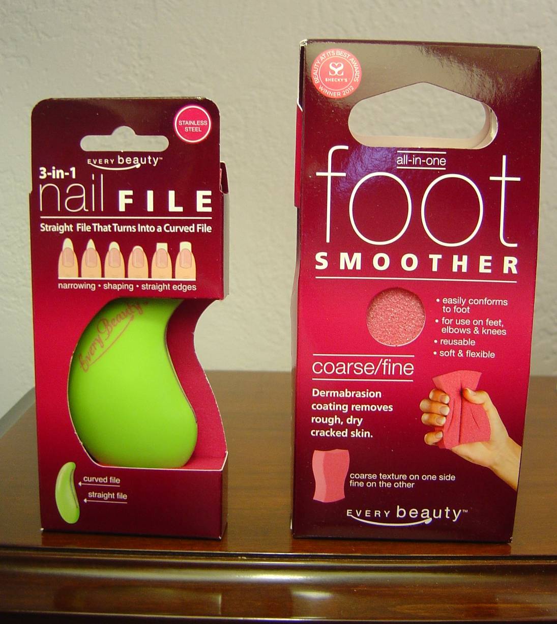 Review:  Every Beauty’s All in One Foot Smoother and 3 in 1 Nail File to Make Your Feet and Hands Happy!