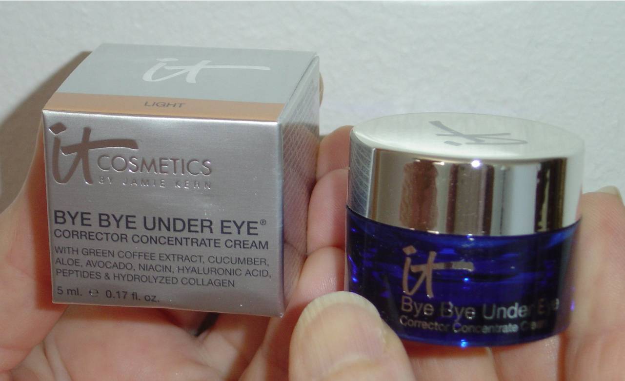 The New Concealer You Will Want!–IT Cosmetics Bye Bye Under Eye Corrector Concentrate Cream (Light) Review