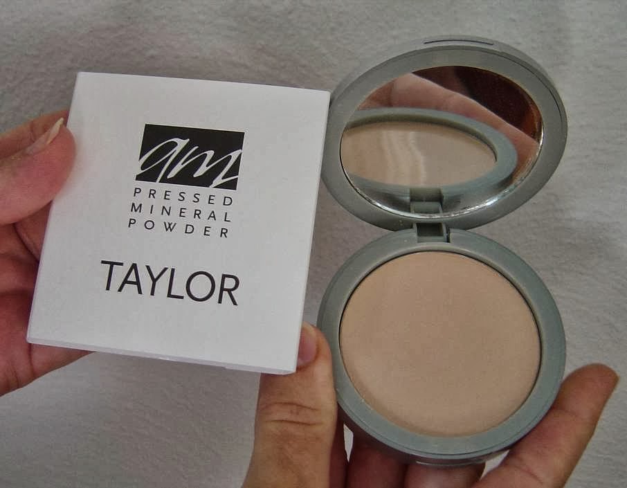 Beautify As a Hollywood Star Might With Advanced Mineral Makeup Pressed Powder Compact Foundation (Taylor)–(Review) 