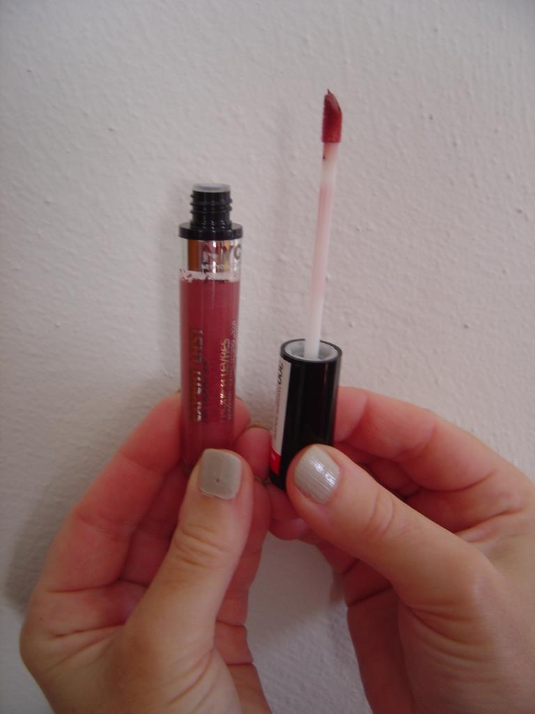Liquid Lipstick Review:  NYC New York Color Expert Last Lip Lacquers