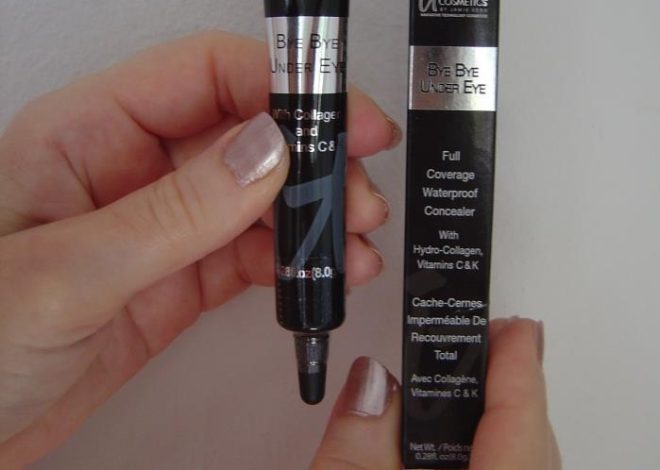 Review + Swatches: IT Cosmetics Bye Bye Under Eye Concealer (Neutral Medium) and NEW Heavenly Luxe Magic Eraser #15 Brush