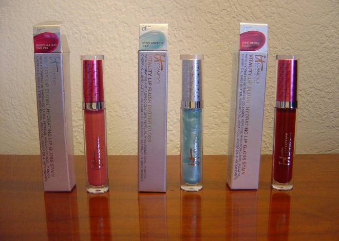 Expressive NEW Shades–IT Cosmetics Vitality Lip Blush Hydrating Lip Gloss Stains (News Anchor Blue, Mauve-A-Lous Darling, Wine Berry Flush) Review