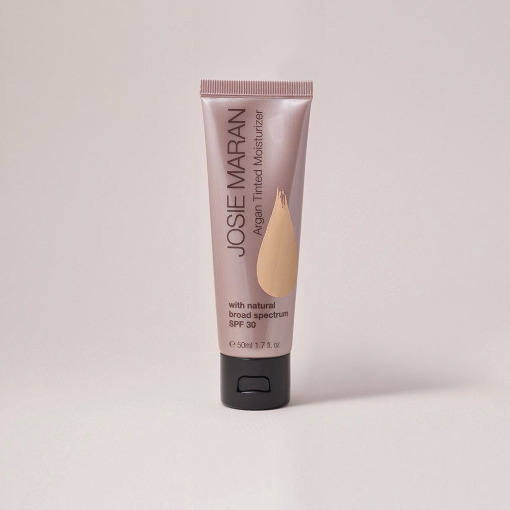 A Must to Wake Up Your Skin Tone–Josie Maran Cosmetics Argan Tinted Moisturizer Light 1 (Review) + SWATCH!