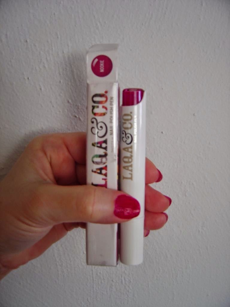 Laqa & Co. Nail Polish Pens (Nookie, BMX Bandit) + Polish Remover Pads Review–Photos and SWATCHES!