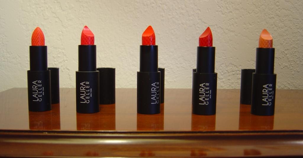 Review + Swatches: Laura Geller Iconic Baked Sculpting Lipstick – Ideal for Holiday Glamour!