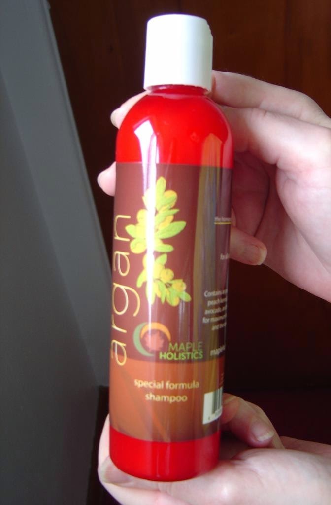 Maple Holistics Argan Special Formula Shampoo Review