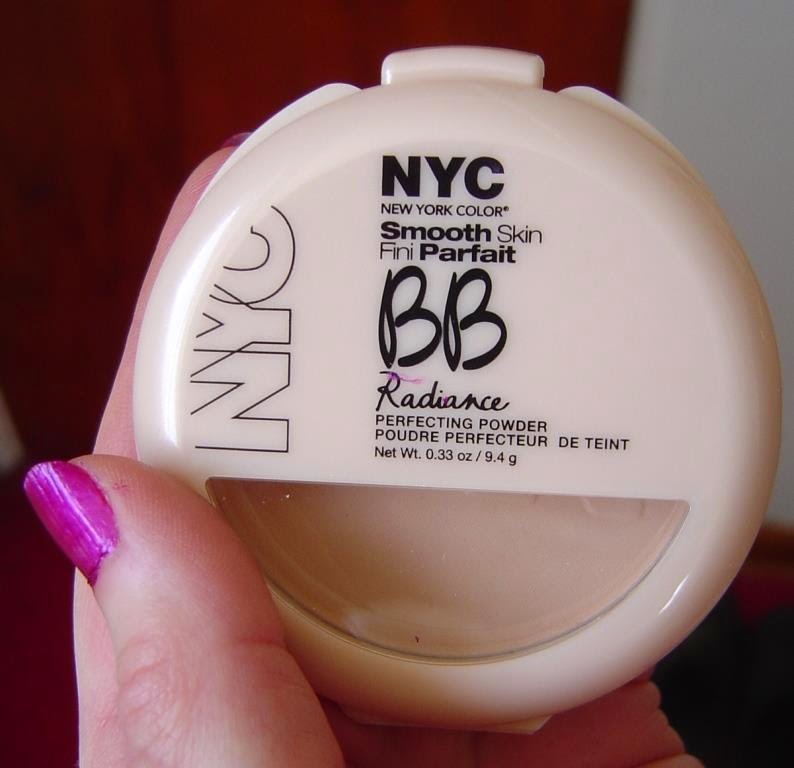 NYC New York Color’s NEW Smooth Skin BB Radiance Perfecting Powder (001 Naturally Beige) Review