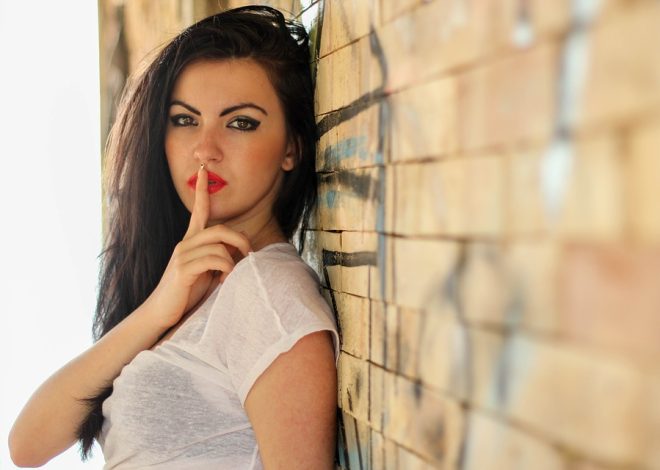 A Foolproof Way to Find Your Foundation Shade