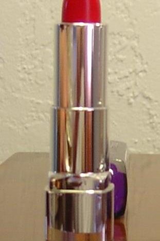 A Reason to Rethink Makeup During Bad Breakouts