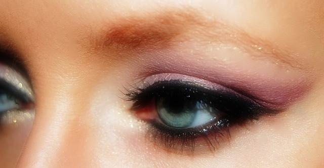 Why You May Want to Rethink Eyeliner Thickness