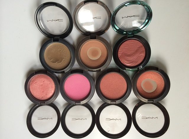 How to Use Your Blush to Change Face Shape