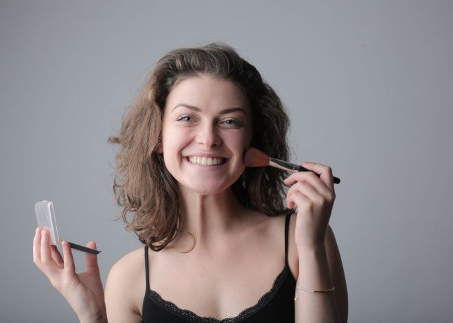 Bronzing Tricks for Aging Skin to Get Glowing