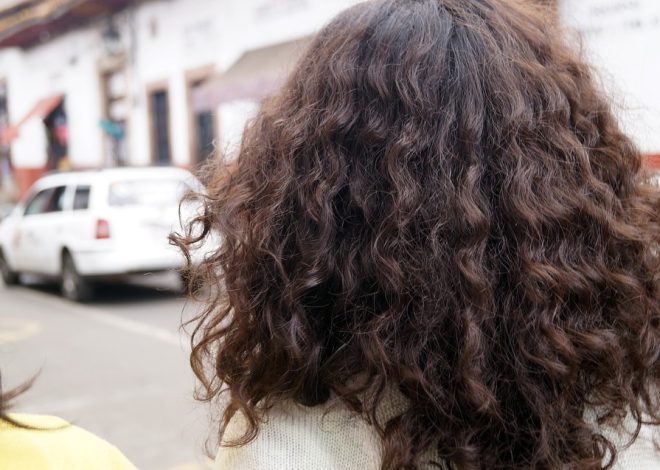 Is Out of Control Frizz Spoiling Your Hair?