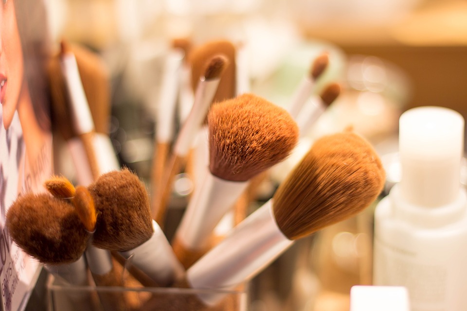 How to Keep Your Makeup Brushes in the Best Shape