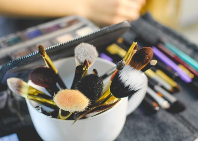 Why Types of Bristles for Makeup Brushes Matter