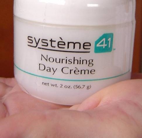Système 41 Nourishing Day Crème Review and Giveaway! (2 Winners!)–Ends April 3, 2012