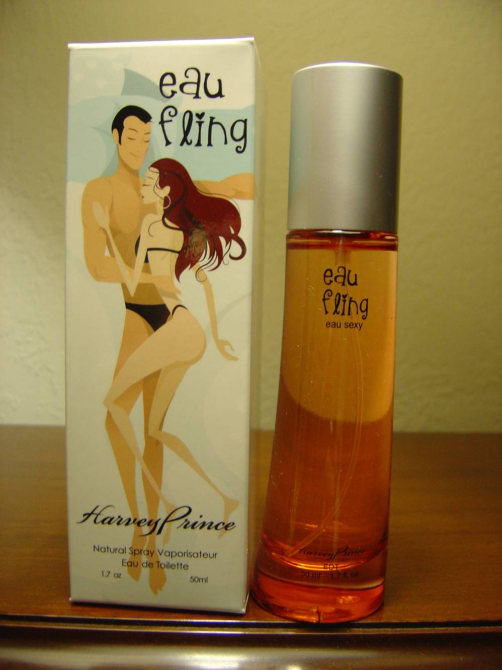 Harvey Prince Natural Perfumes *Sizzling Hot* Fling Perfume Review and Giveaway! (3 Winners!)–Ends August 27, 2012