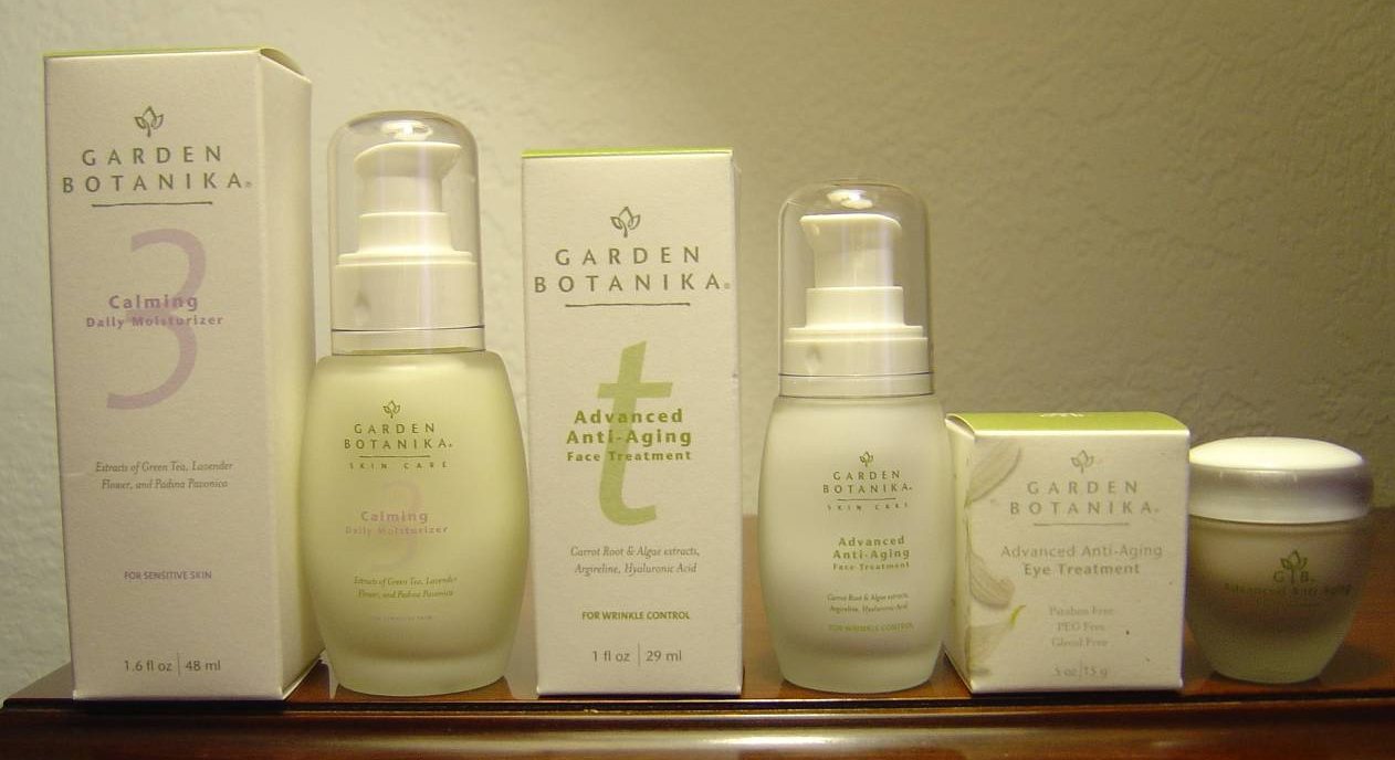 Garden Botanika Advanced Anti-Aging Treatments & Calming Moisturizer Review + Giveaway!–Ends March 26, 2012