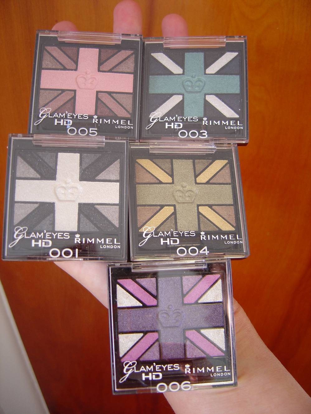 Get Some Beauty Inspiration From My Rimmel London Cosmetics Review and Make Heads Turn!