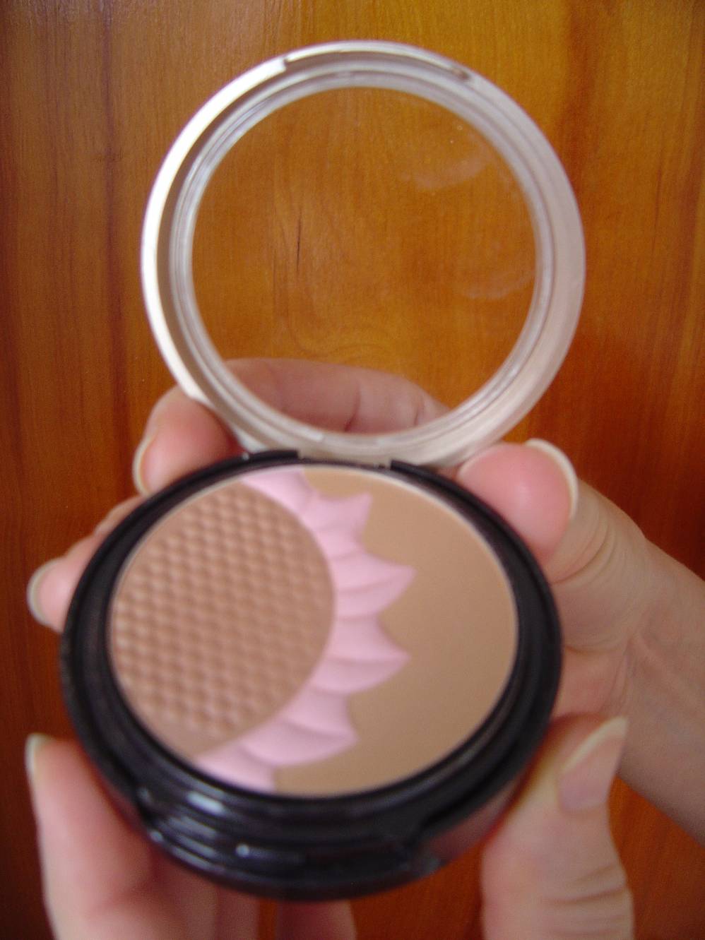 Sally Hansen Natural Beauty by Carmindy Cosmetics Review for Fall Beauty + Swatches!