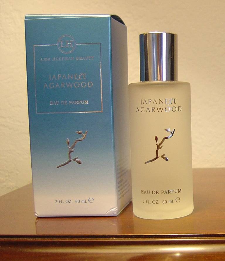 Lisa Hoffman Beauty’s Japanese Agarwood Eau de Parfum Spray and Variations Fine Fragrance Oils Review